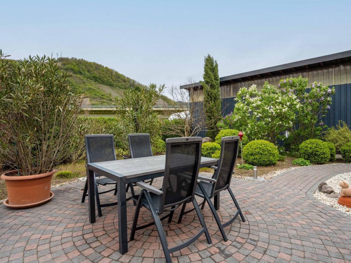 Restful Apartment In Neumagen Near River Moselle المظهر الخارجي الصورة